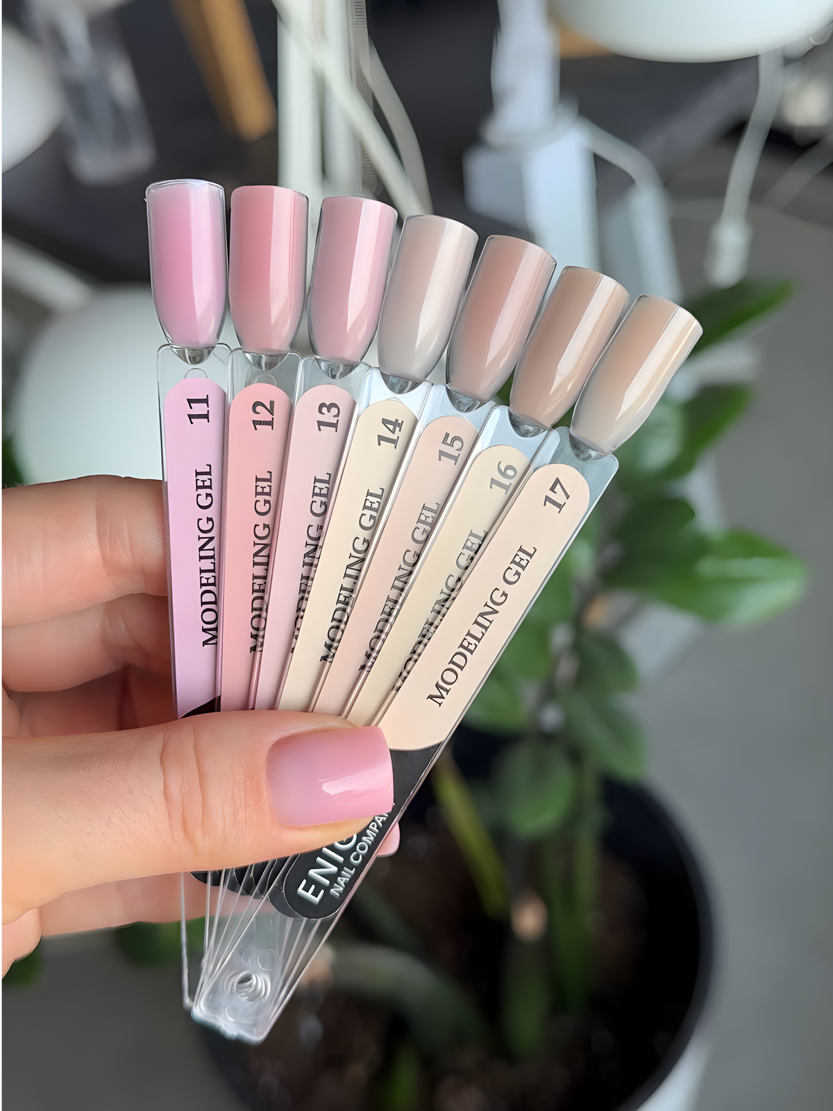 Modeling gel ENIGMANIC №16