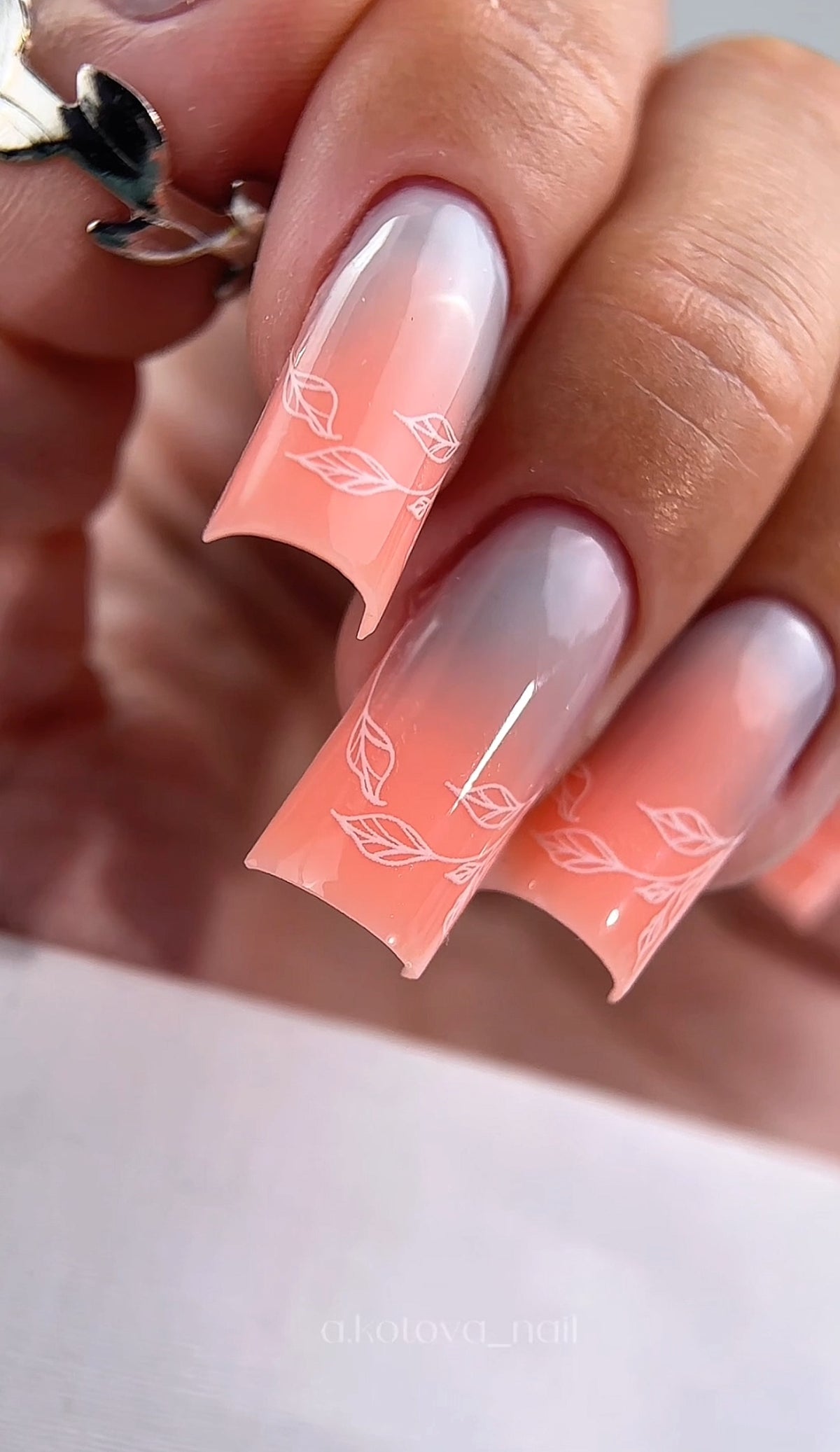 BUILDER gel ENIGMANIC №19