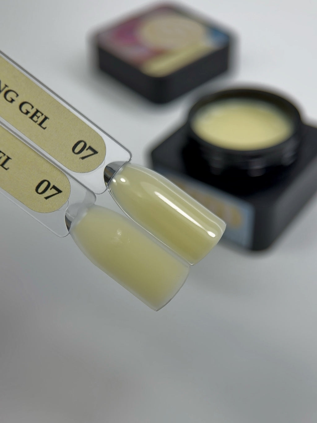Modeling gel ENIGMANIC №7