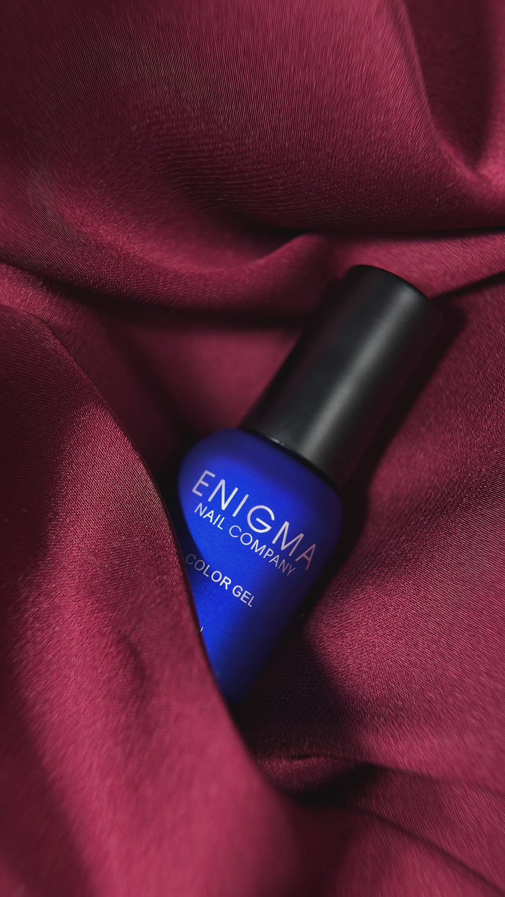 Red Cat Eye Gel Polish ENIGMANIC