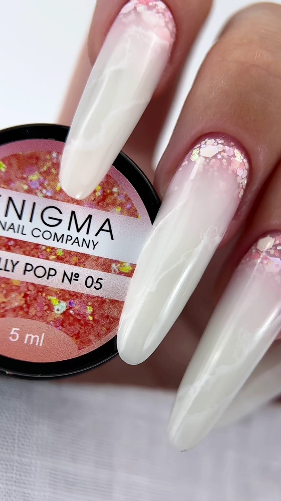 BUILDER gel ENIGMANIC №26
